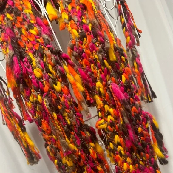 Steve Madden trapper hat & scarf 2-piece set - Picture 2 of 4